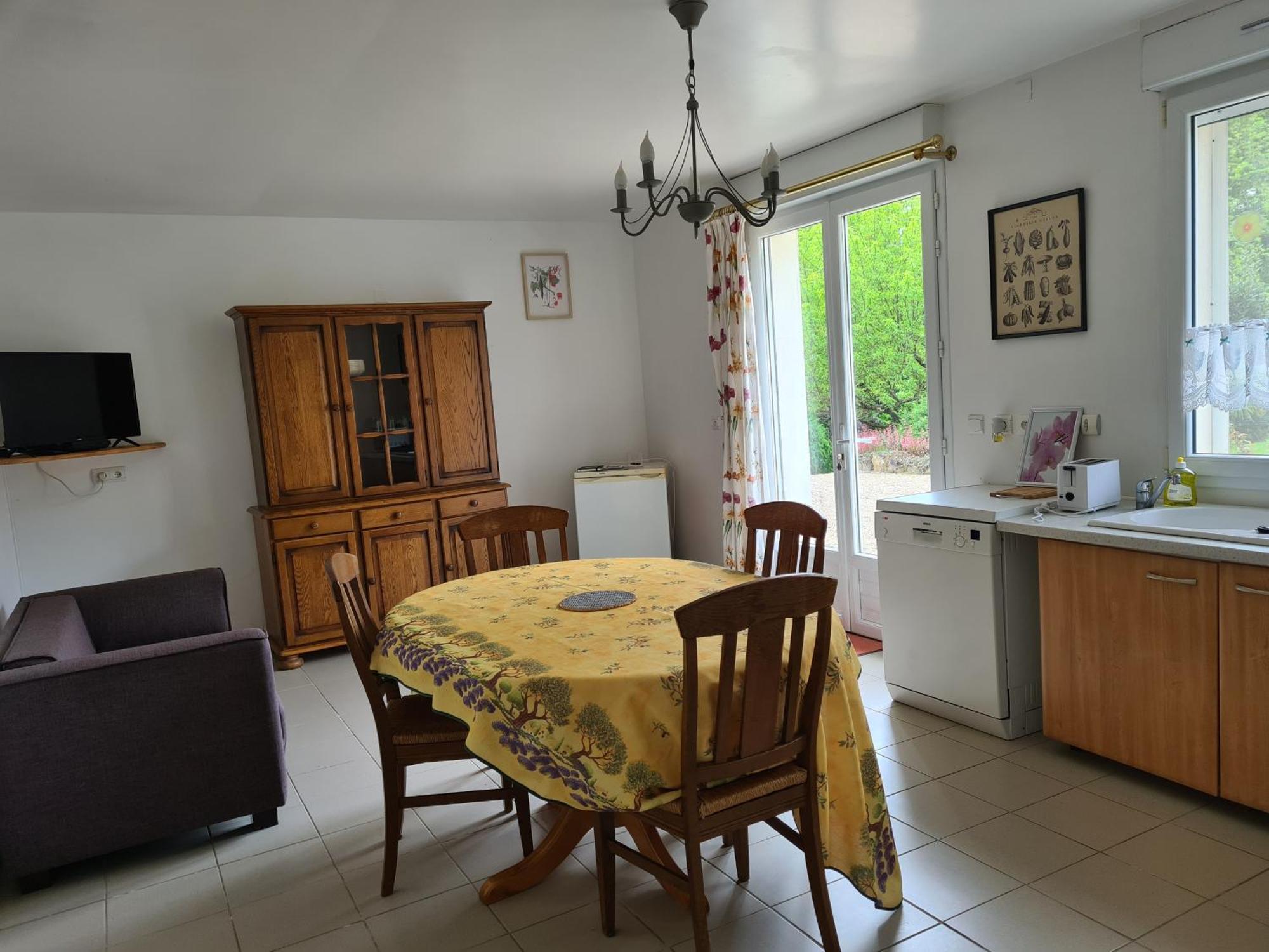 Chez Jaja Et Phiphi *